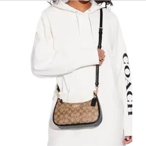 Coach Teri Shoulder Bag in Signature Canvas
